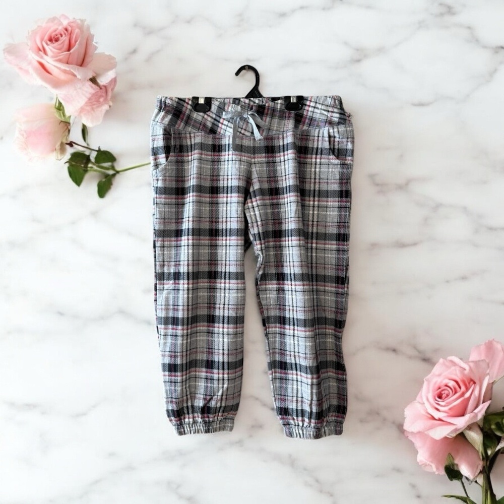 Self Esteem Grey/White/Pink Plaid Capri Sleep Pants